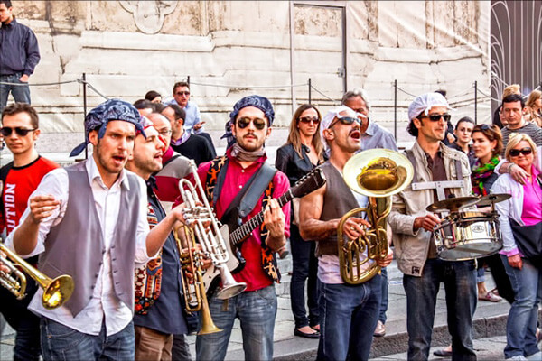 Musicians in Bologna, Italy in the piazza.