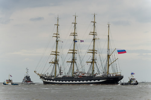 Volunteer on a Tall Ship.