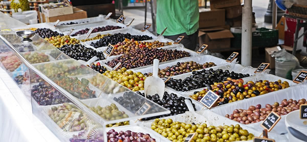 Nice market olives.