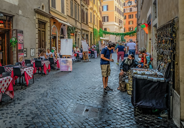 Accelerating Italian language learning while in the streets of Rome.